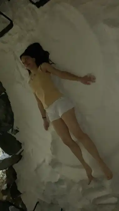 Heather & Peter have fun creating Sea Salt Angels.